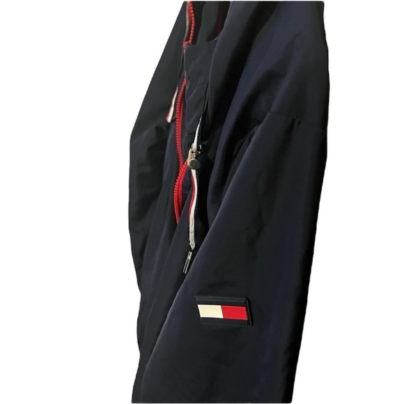 Tommy Hilfiger Wind breaker Navy Blue size XL! - Picture 3 of 4